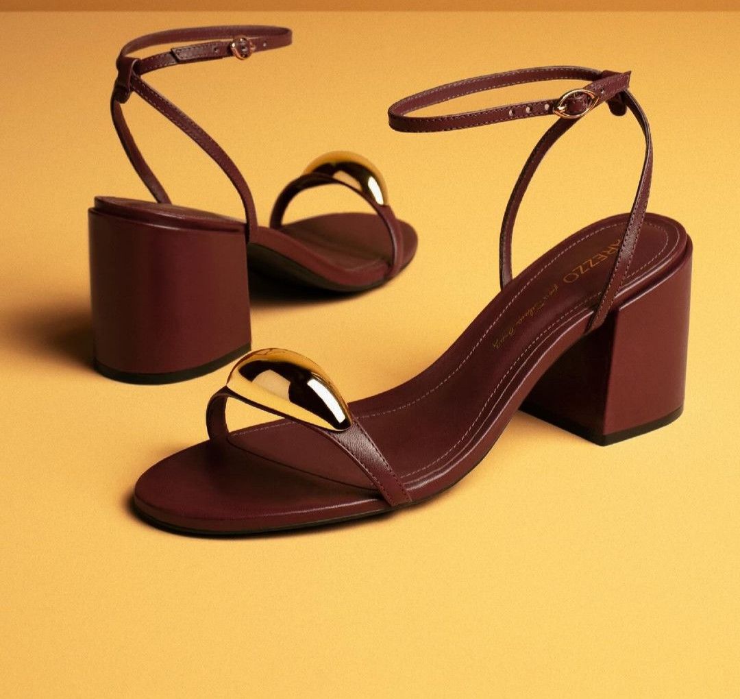 Women's Footwear